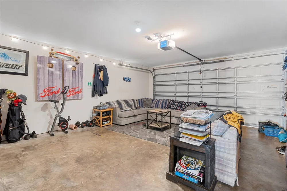 7719 MAROON PEAK DRIVE Ruskin, FL 33573