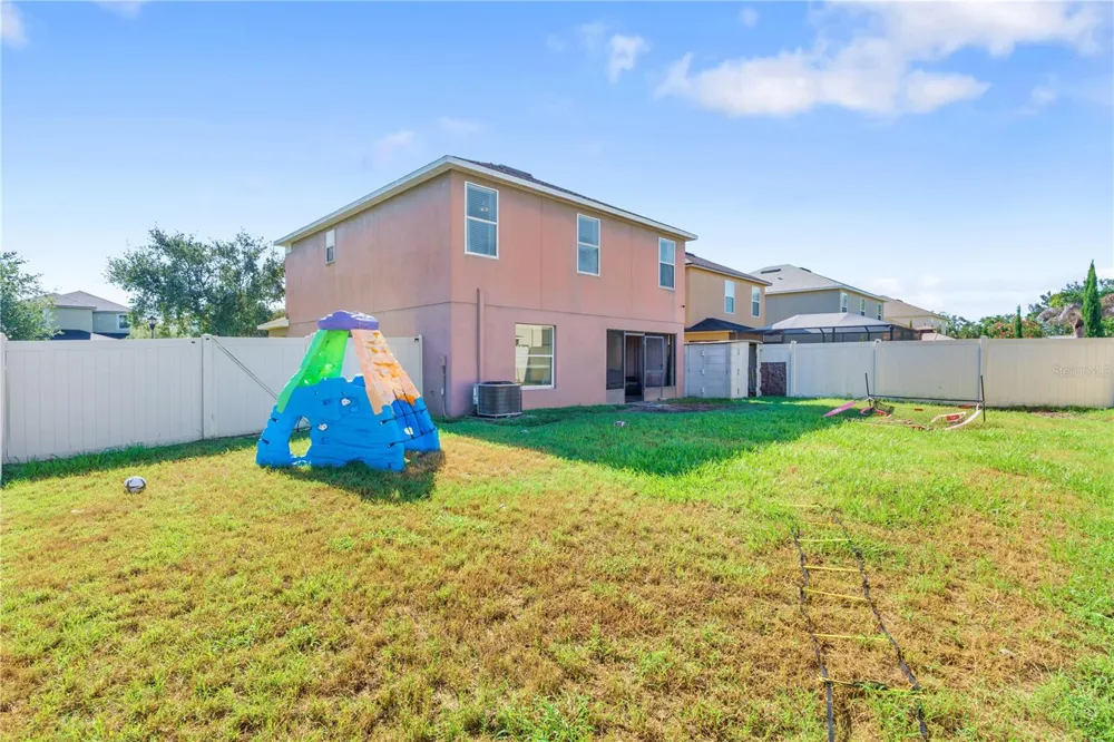 7719 MAROON PEAK DRIVE Ruskin, FL 33573