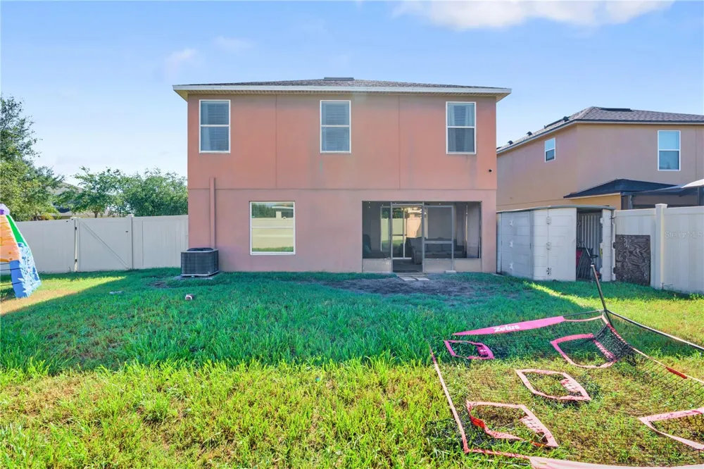 7719 MAROON PEAK DRIVE Ruskin, FL 33573