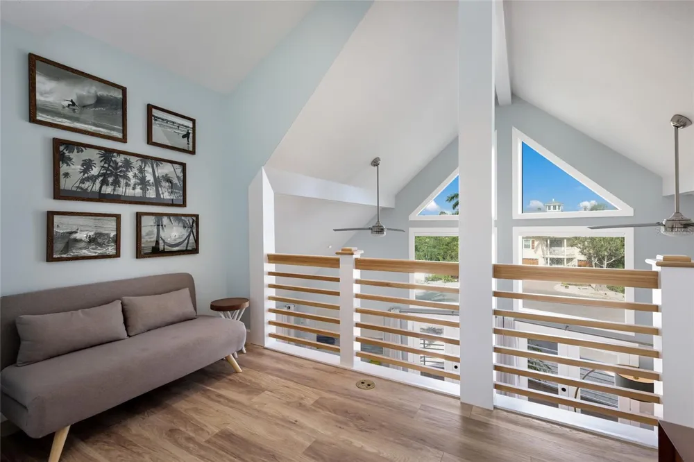 315 HAMMOCK CIRCLE Anna Maria, FL 34216