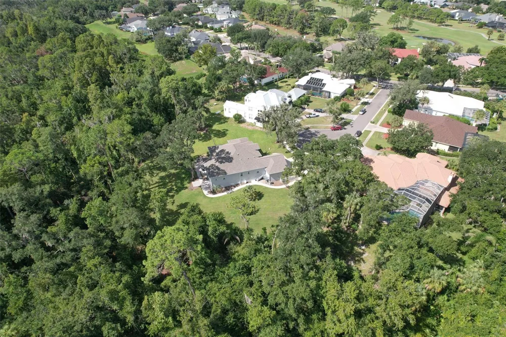 5207 MERION RD Valrico, FL 33596