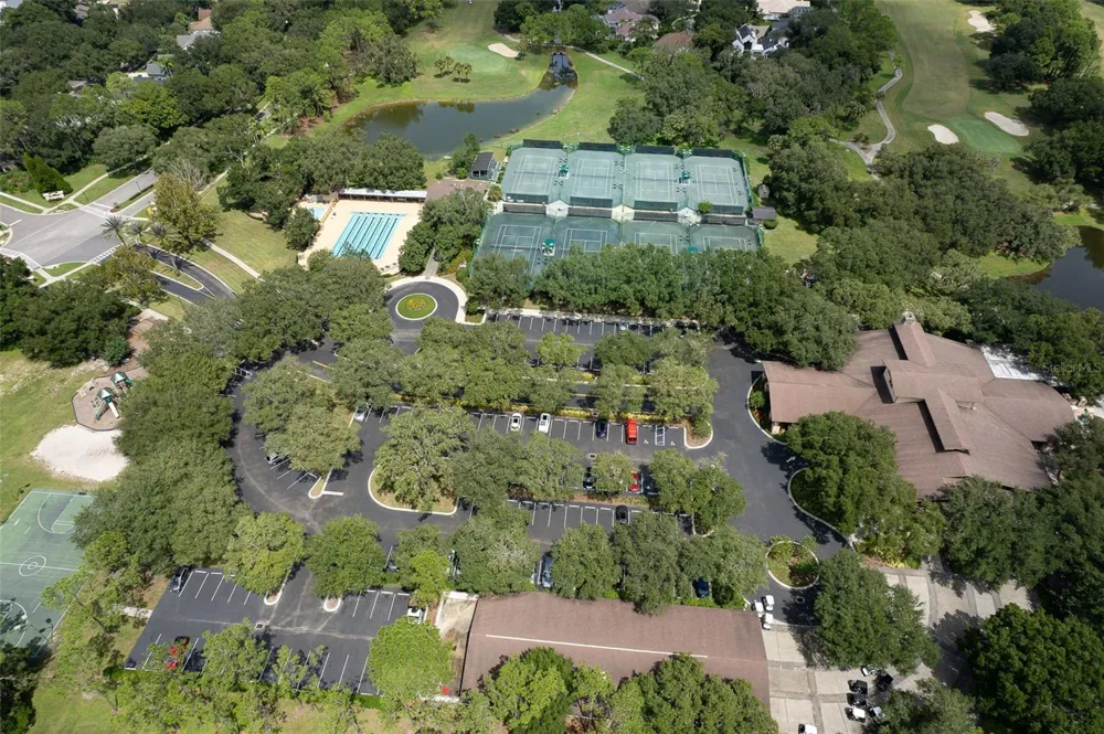 5207 MERION RD Valrico, FL 33596