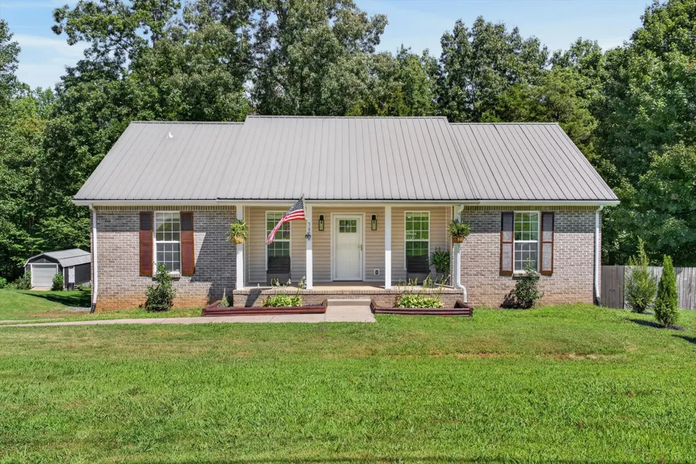 385 Belmont Rd Clarksville, TN 37040