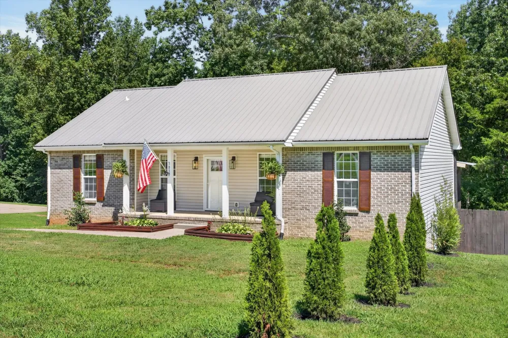 385 Belmont Rd Clarksville, TN 37040