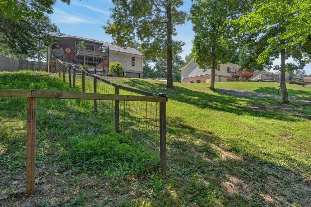 385 Belmont Rd Clarksville, TN 37040