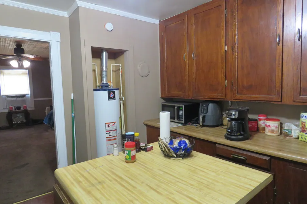 352 N Spring St Sparta, TN 38583