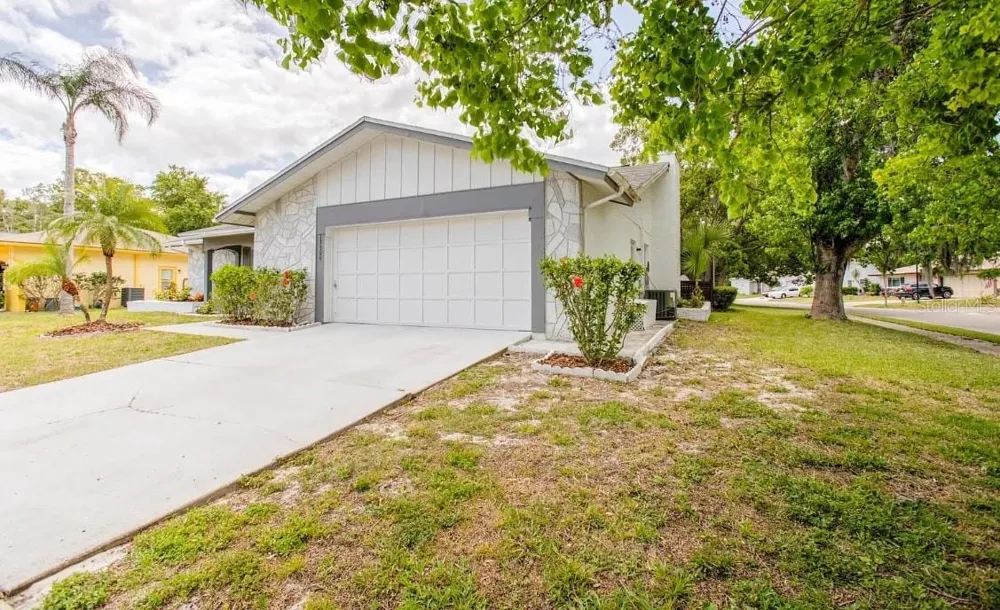13309 SHADBERRY LANE Hudson, FL 34667