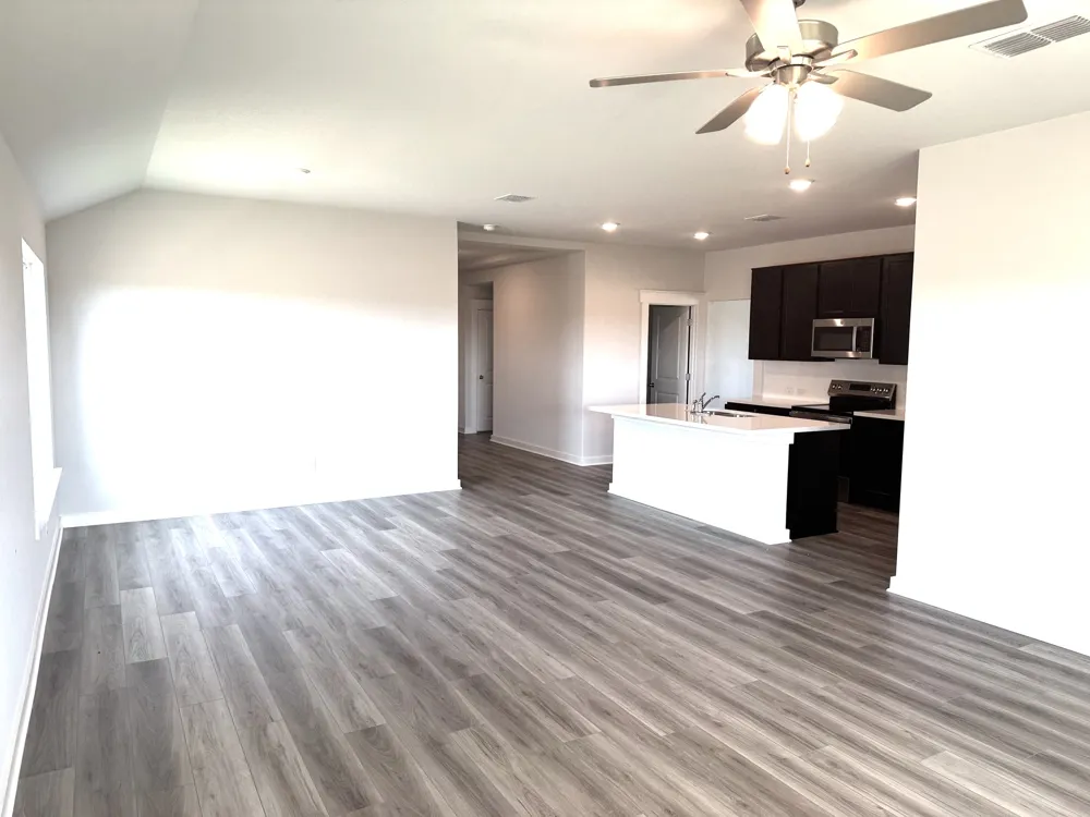709 Red Wolf Drive Jarrell, TX 76537