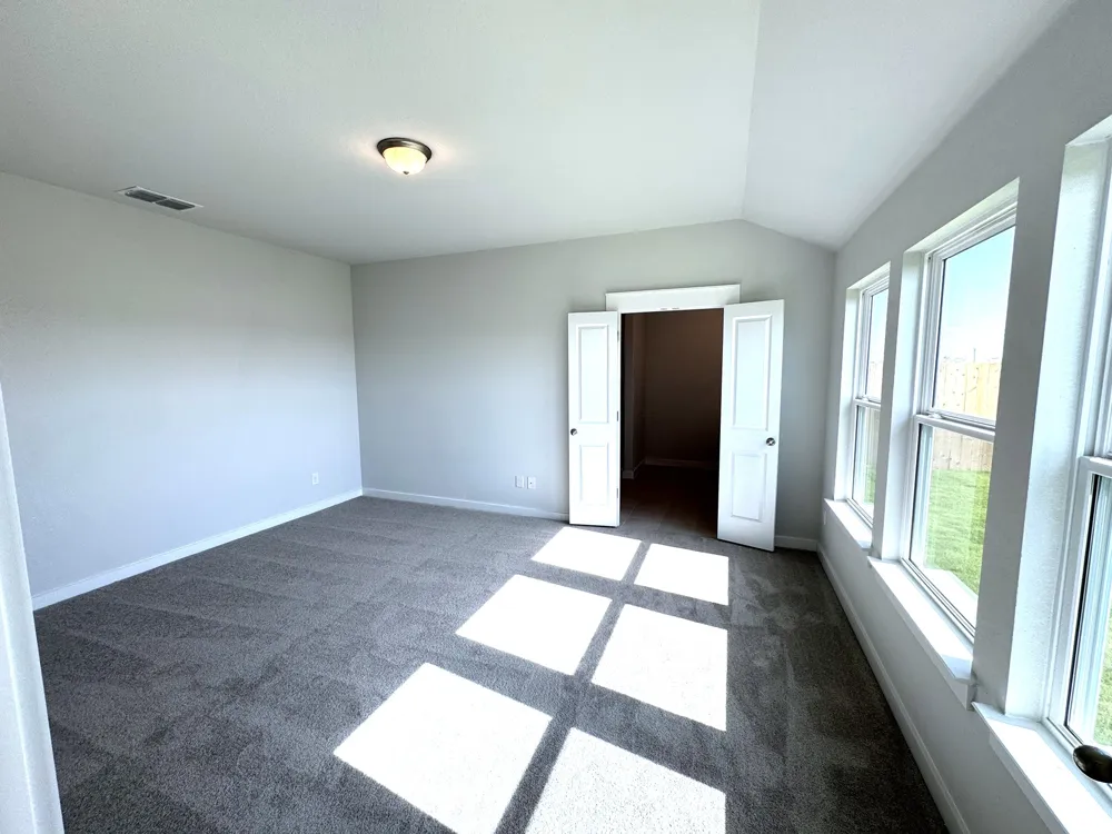 709 Red Wolf Drive Jarrell, TX 76537