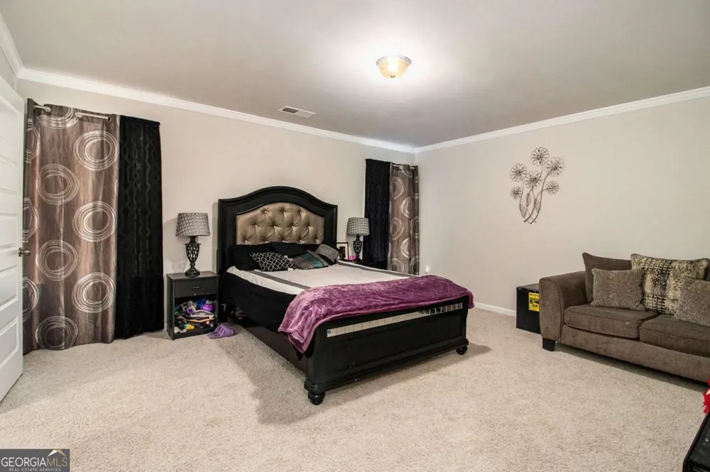 20 Richmond TRL Oxford, GA 30054