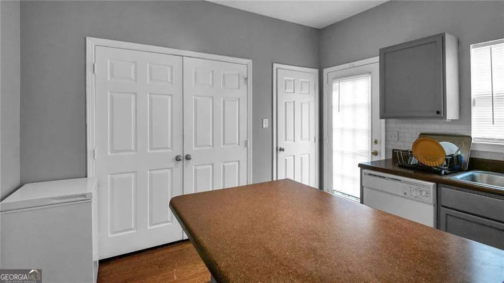 398 Pine Hill PL Norcross, GA 30093