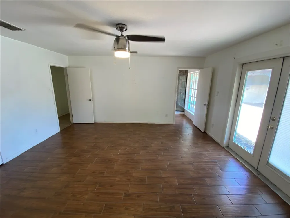 5006 Cascade Drive Corpus Christi, TX 78413
