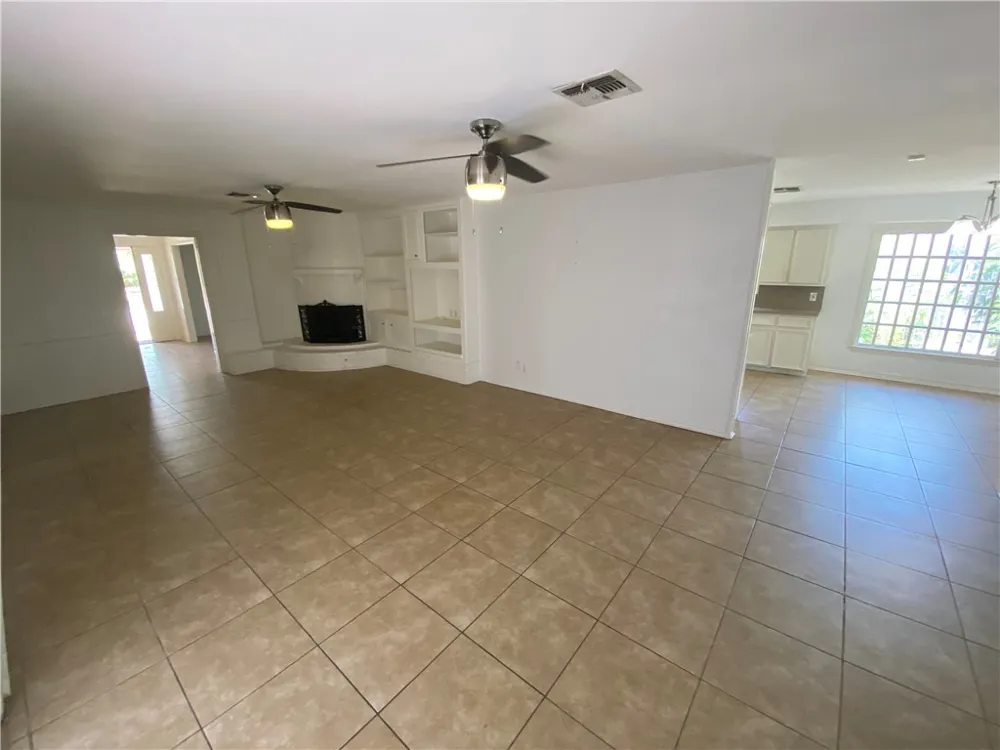5006 Cascade Drive Corpus Christi, TX 78413