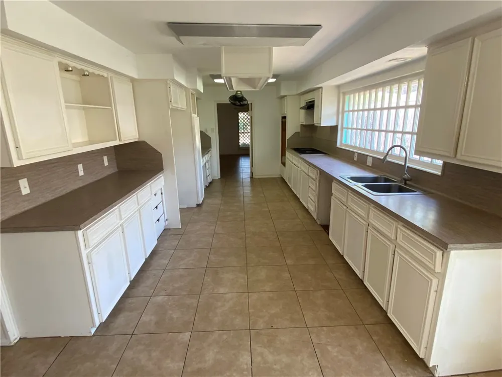 5006 Cascade Drive Corpus Christi, TX 78413