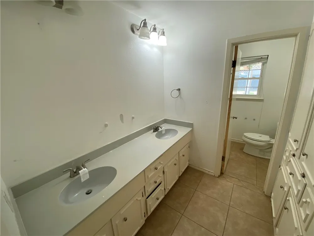 5006 Cascade Drive Corpus Christi, TX 78413