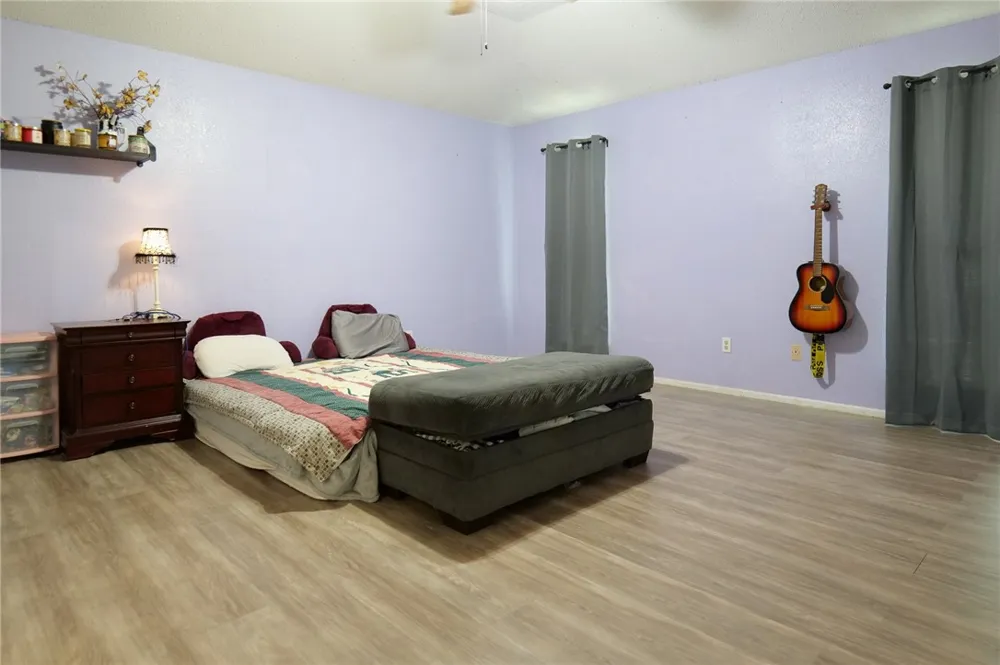 4913 Creekbend Road Corpus Christi, TX 78413