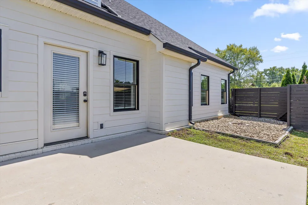 7705 Evan Way Hixson, TN 37343