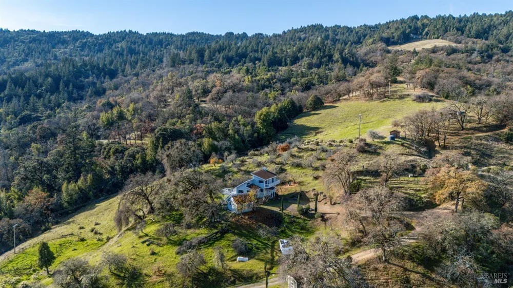 6620 Robinson Creek Road Ukiah, CA 95482