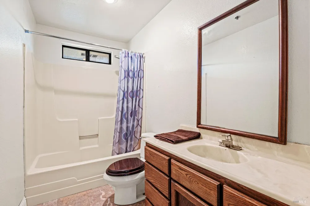 6620 Robinson Creek Road Ukiah, CA 95482