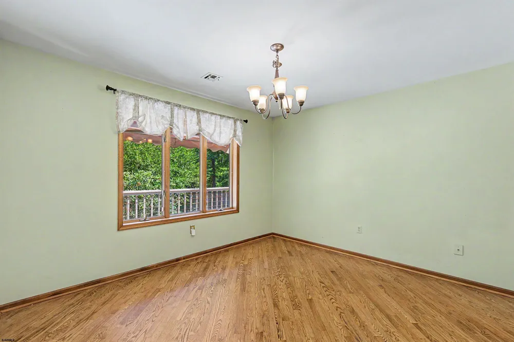 547 Gravelly Run Road Mays Landing, NJ 08330
