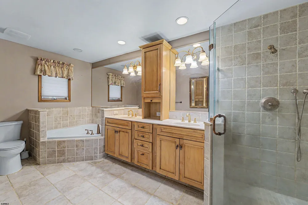 547 Gravelly Run Road Mays Landing, NJ 08330