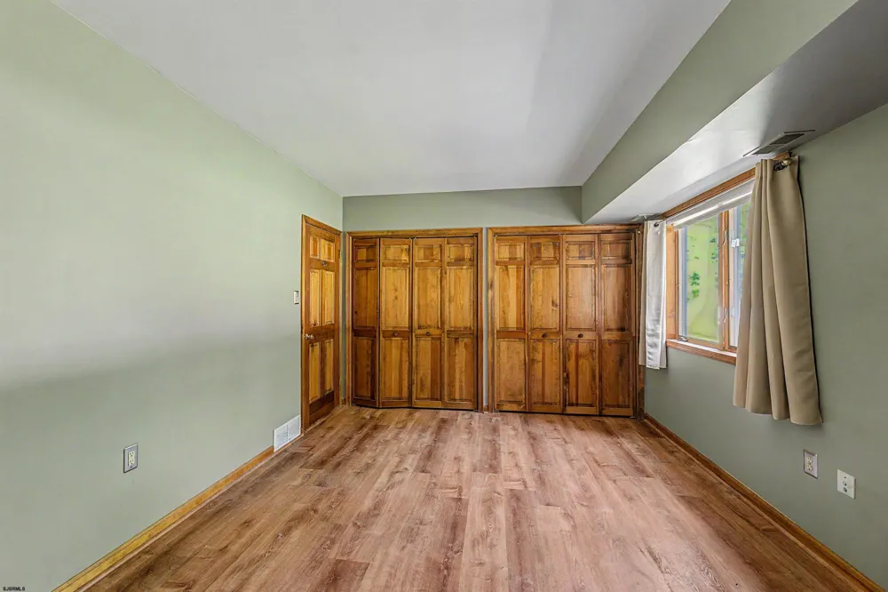 547 Gravelly Run Road Mays Landing, NJ 08330