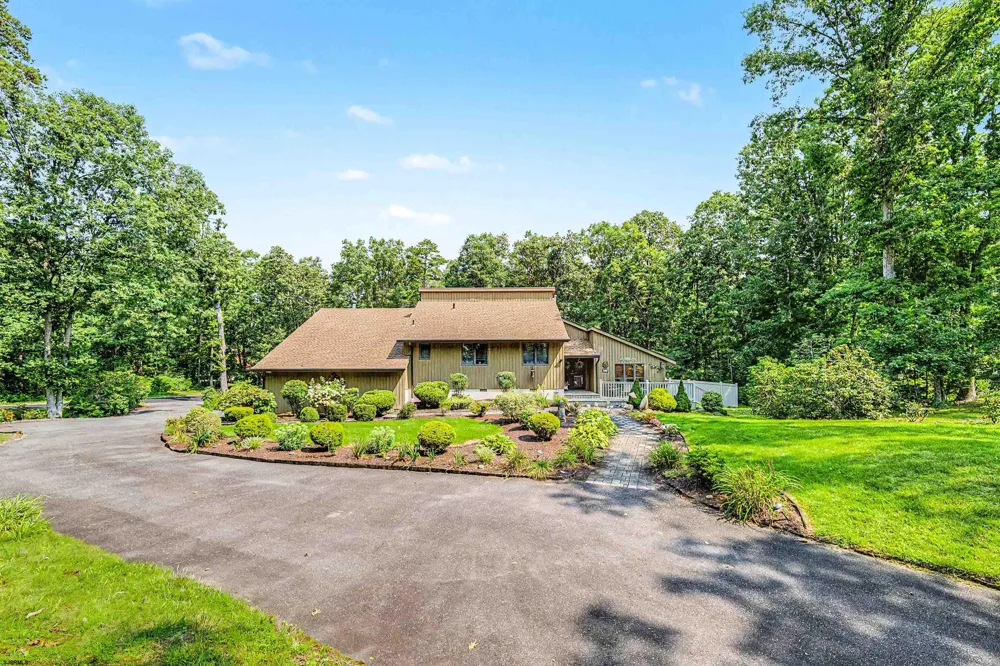 547 Gravelly Run Road Mays Landing, NJ 08330