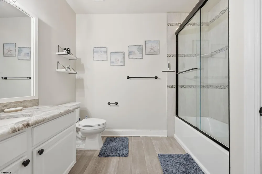 408 E Myrtle Rd Wildwood Crest, NJ 08260