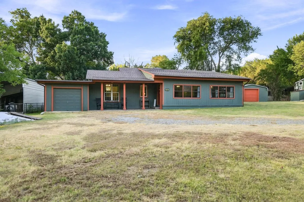 1027 Paradise Cove Road Pottsboro, TX 75076