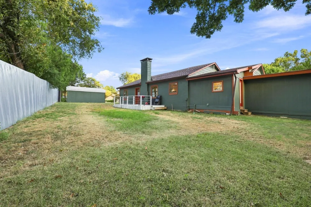 1027 Paradise Cove Road Pottsboro, TX 75076