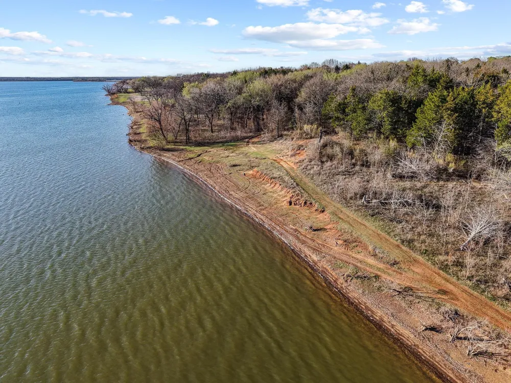 1027 Paradise Cove Road Pottsboro, TX 75076