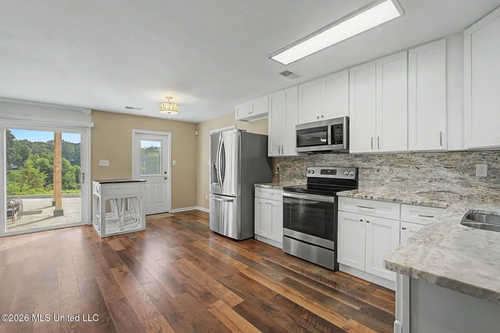 3480 Woodland Lake Road Hernando, MS 38632