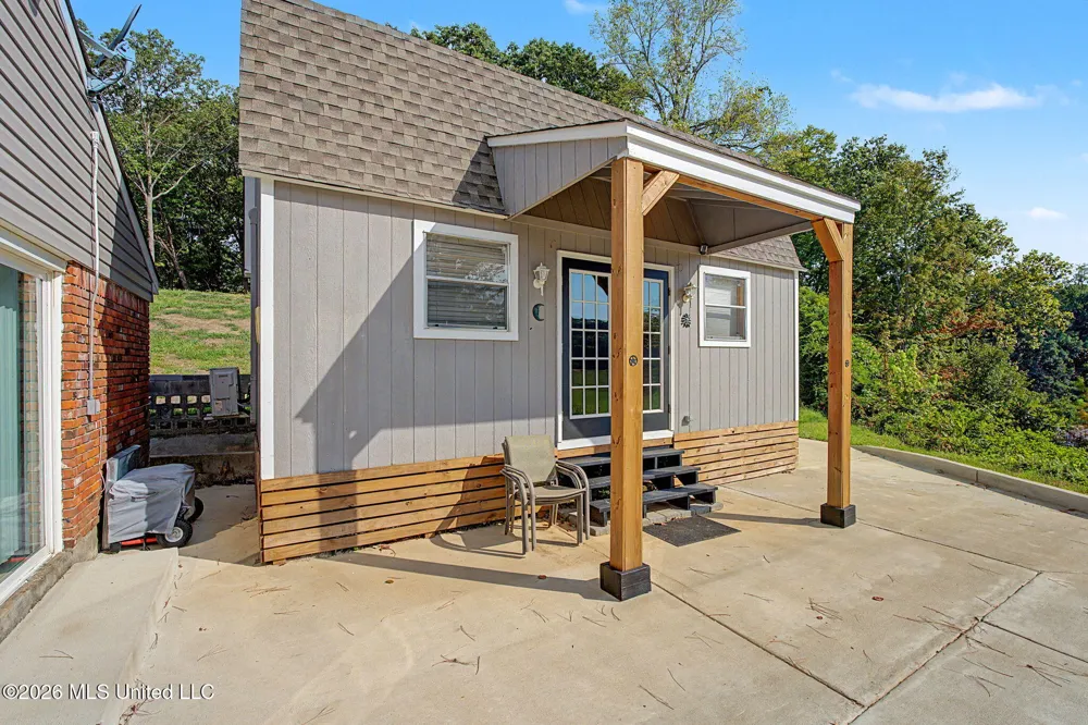 3480 Woodland Lake Road Hernando, MS 38632