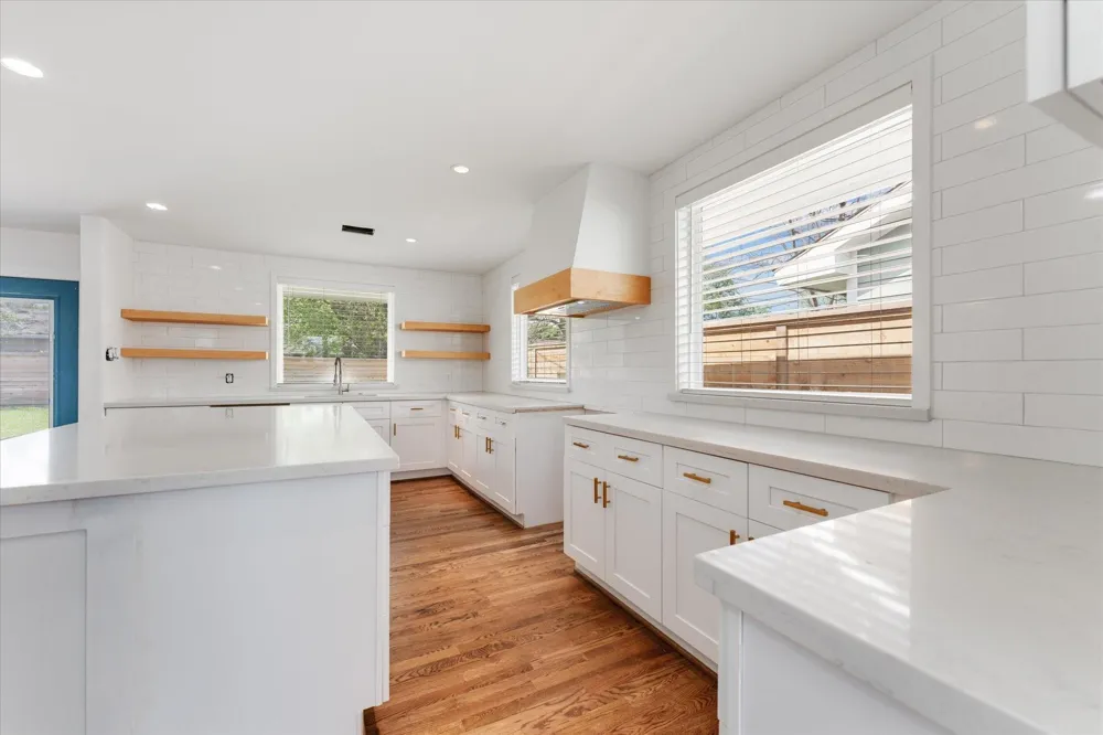 1845 Huge Oaks Street Houston, TX 77055