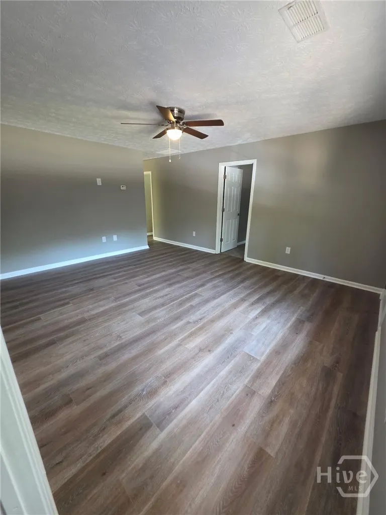 355 Big Oak Circle Athens, GA 30605