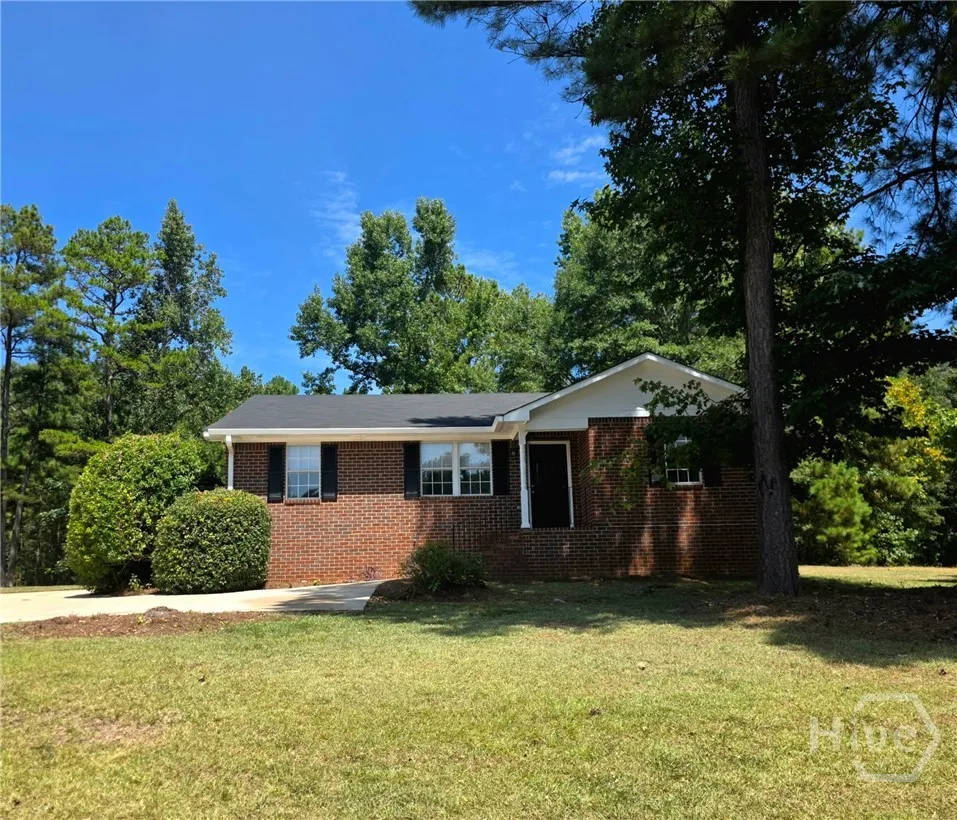 355 Big Oak Circle Athens, GA 30605