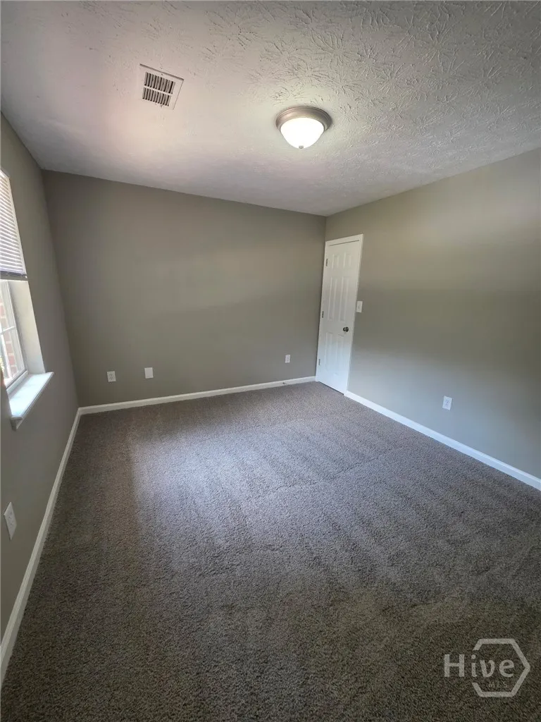 355 Big Oak Circle Athens, GA 30605