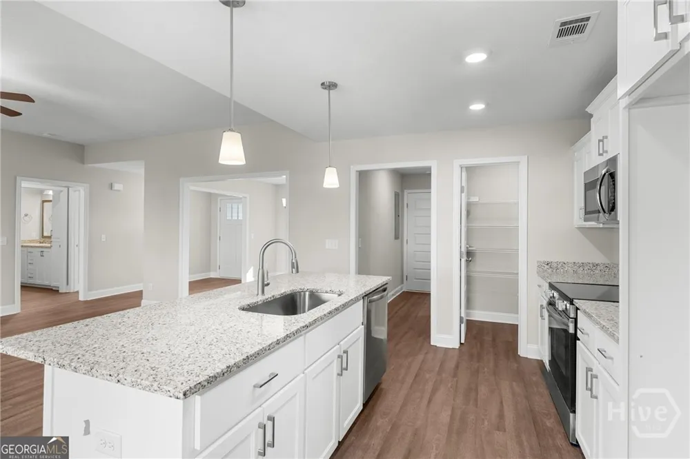 516 Doyle Lane Statesboro, GA 30458