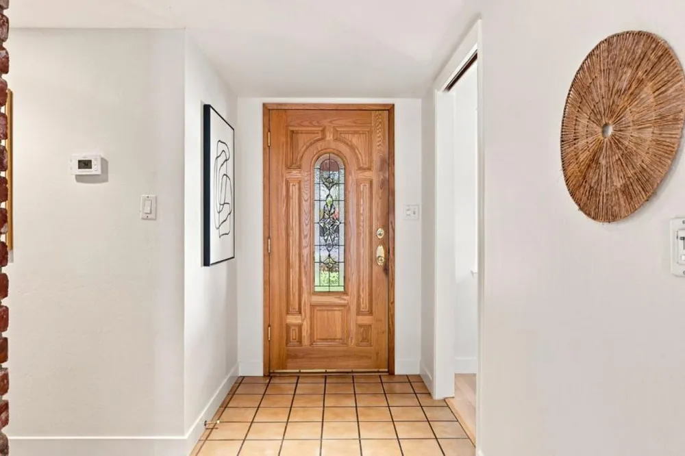 1073 Enderby Way Sunnyvale, CA 94087