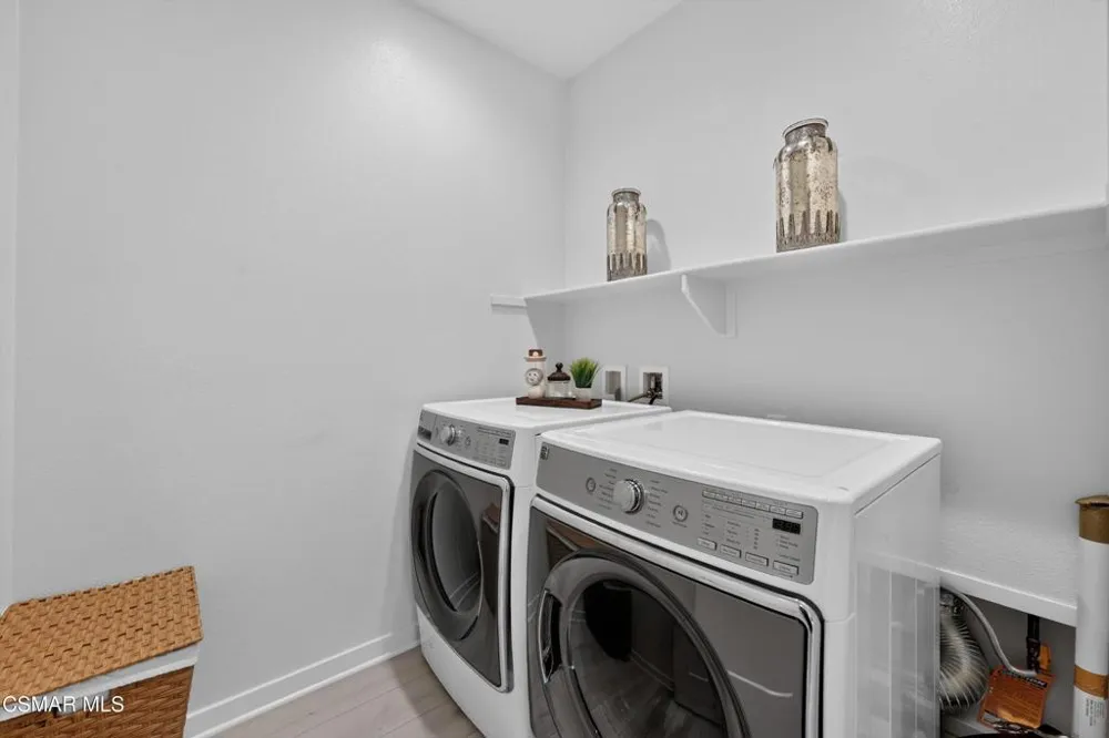 122 Red Brick Drive #6 Simi Valley, CA 93065
