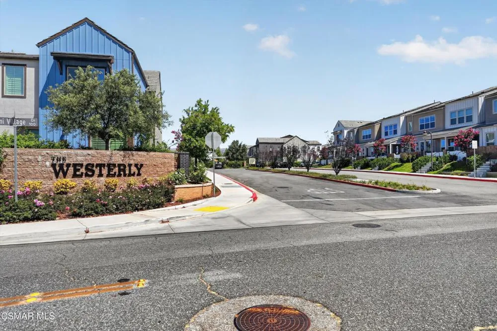 122 Red Brick Drive #6 Simi Valley, CA 93065