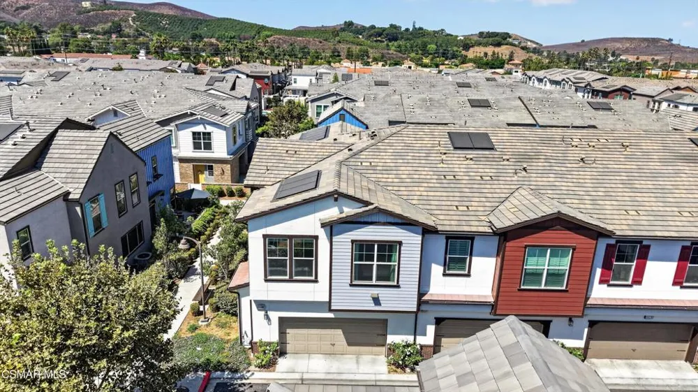 122 Red Brick Drive #6 Simi Valley, CA 93065
