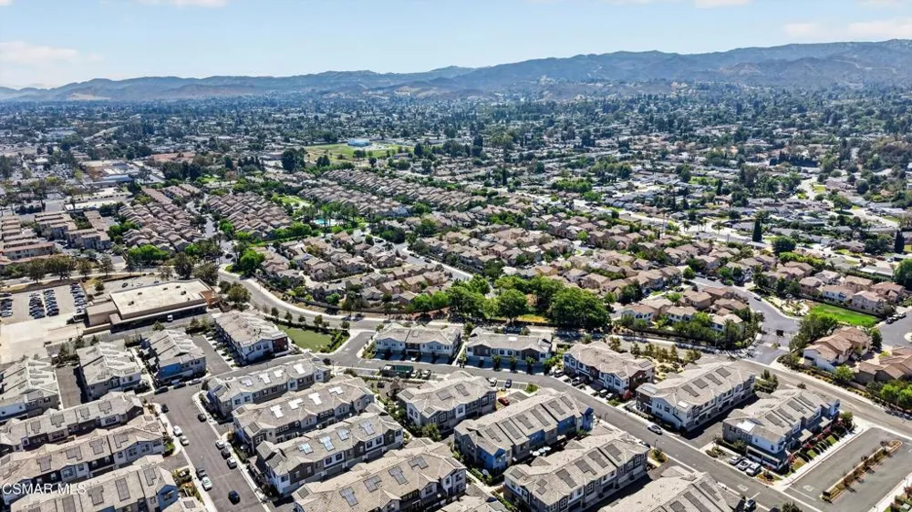122 Red Brick Drive #6 Simi Valley, CA 93065