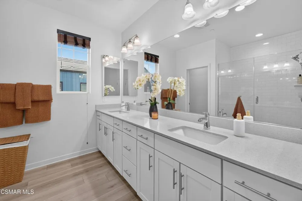 122 Red Brick Drive #6 Simi Valley, CA 93065