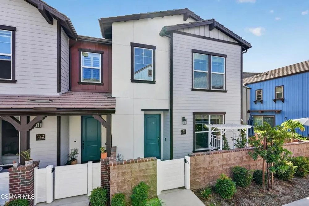 122 Red Brick Drive #6 Simi Valley, CA 93065
