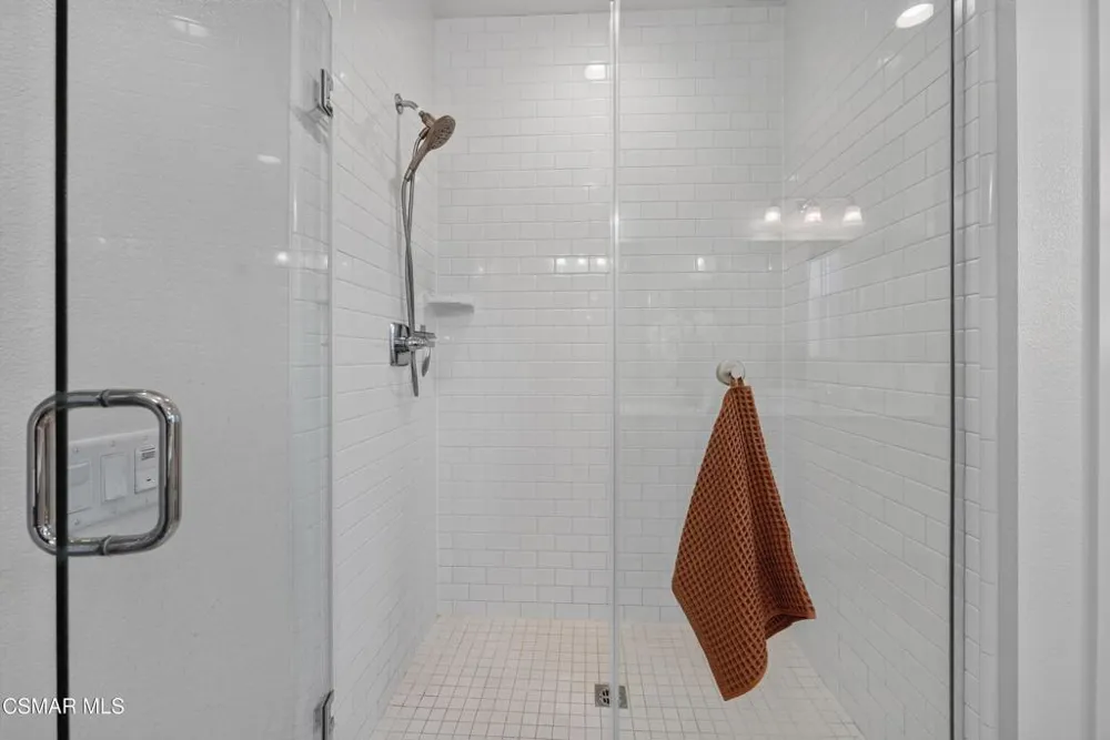 122 Red Brick Drive #6 Simi Valley, CA 93065