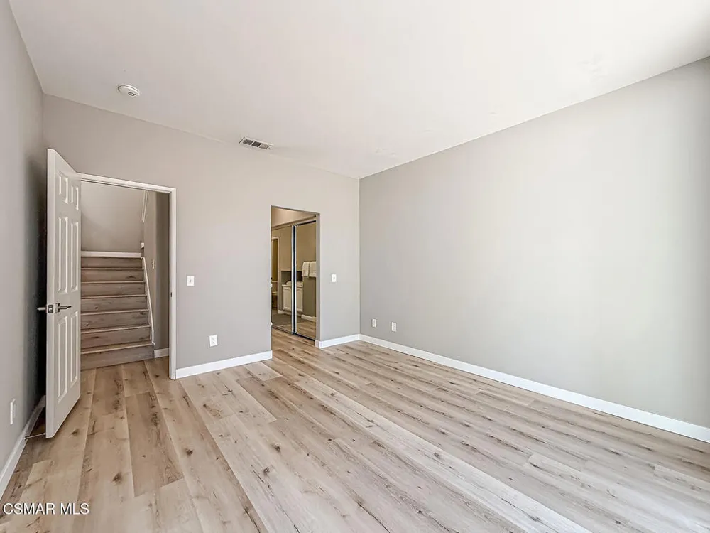 4766 Taranto Way Oak Park, CA 91377