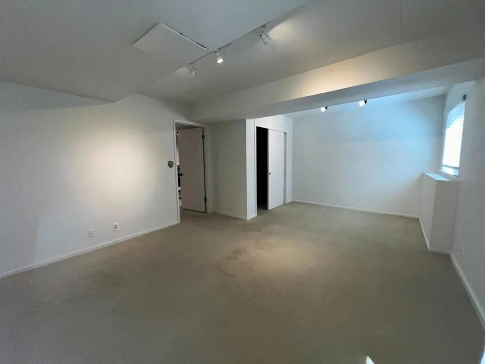 2816 San Juan Boulevard Belmont, CA 94002