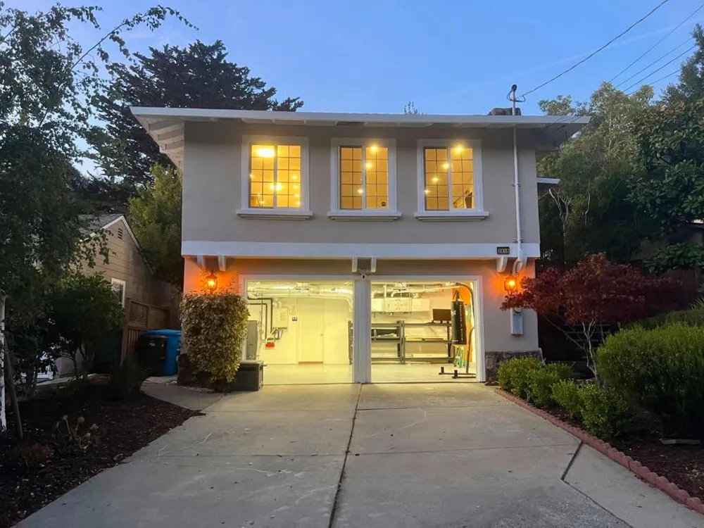 2816 San Juan Boulevard Belmont, CA 94002