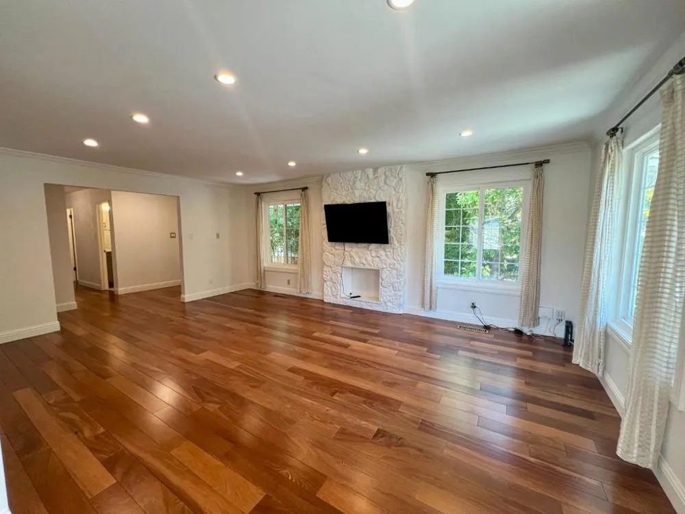 2816 San Juan Boulevard Belmont, CA 94002